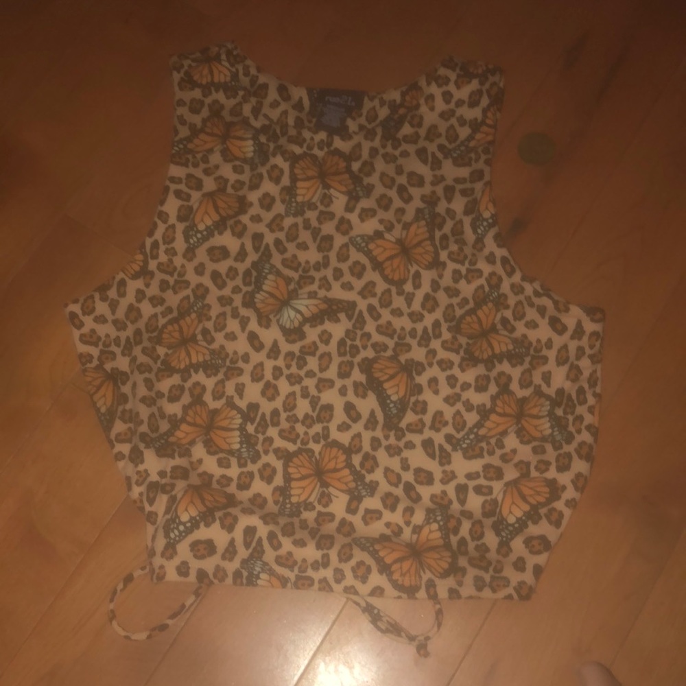 Butterfly cheetah print crop top